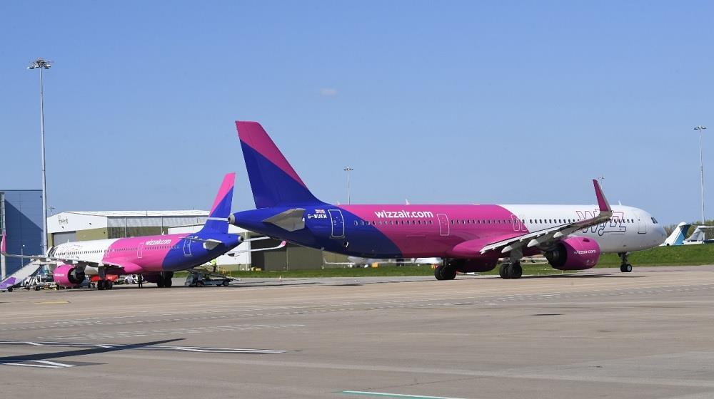 Wizz Air: &Pi;ώ&sigmaf; &sigma;&chi;&omicron;&lambda;&iota;ά&zeta;&epsilon;&iota; &tau;&eta; &sigma;&upsilon;&mu;&phi;&omega;&nu;ί&alpha; &mu;&epsilon;&tau;&alpha;&rho;&rho;ύ&theta;&mu;&iota;&sigma;&eta;&sigmaf; &tau;&omega;&nu; &delta;&iota;&kappa;&alpha;&iota;&omega;&mu;ά&tau;&omega;&nu; &epsilon;&pi;&iota;&beta;&alpha;&tau;ώ&nu; &alpha;&epsilon;&rho;&omicron;&pi;&omicron;&rho;&iota;&kappa;ώ&nu; &mu;&epsilon;&tau;&alpha;&phi;&omicron;&rho;ώ&nu; &tau;&eta;&sigmaf; &Epsilon;&Epsilon;