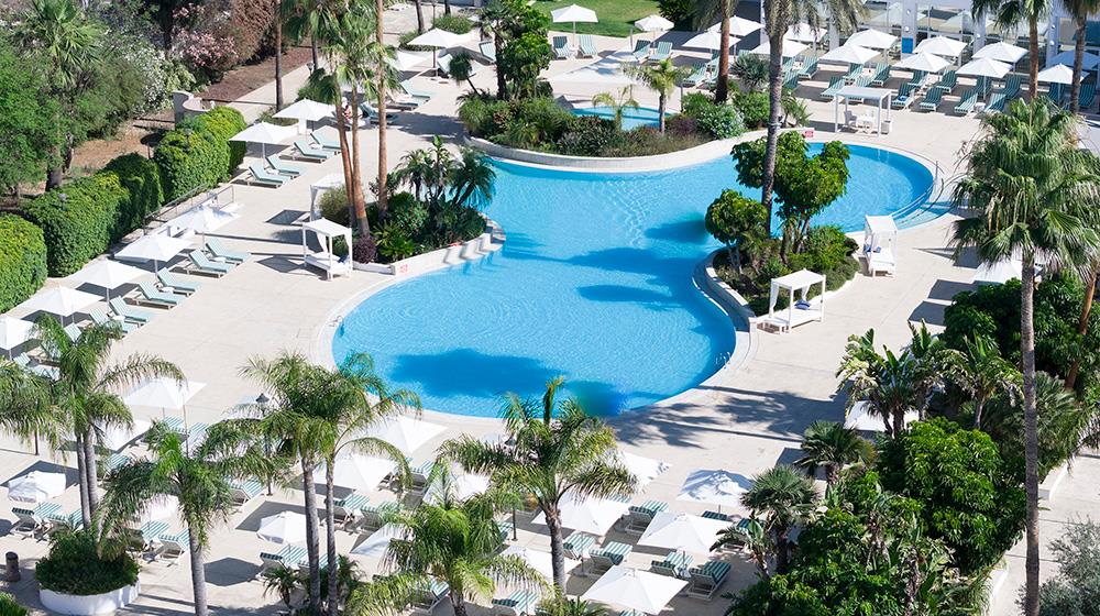 5523061406475230 Hilton Sorrento Pool & Bar