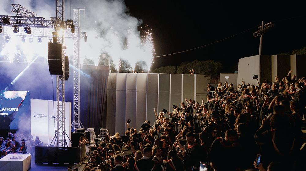 &Mu;&iota;&alpha; &lambda;&alpha;&mu;&pi;&rho;ή &gamma;&iota;&omicron;&rho;&tau;ή &gamma;&nu;ώ&sigma;&eta;&sigmaf; &kappa;&alpha;&iota; &epsilon;&pi;&iota;&tau;&upsilon;&chi;&iota;ώ&nu;: &Eta; &tau;&epsilon;&lambda;&epsilon;&tau;ή &alpha;&pi;&omicron;&phi;&omicron;ί&tau;&eta;&sigma;&eta;&sigmaf; 2026 &tau;&omicron;&upsilon; &Pi;&alpha;&nu;&epsilon;&pi;&iota;&sigma;&tau;&eta;&mu;ί&omicron;&upsilon; UCLan Cyprus