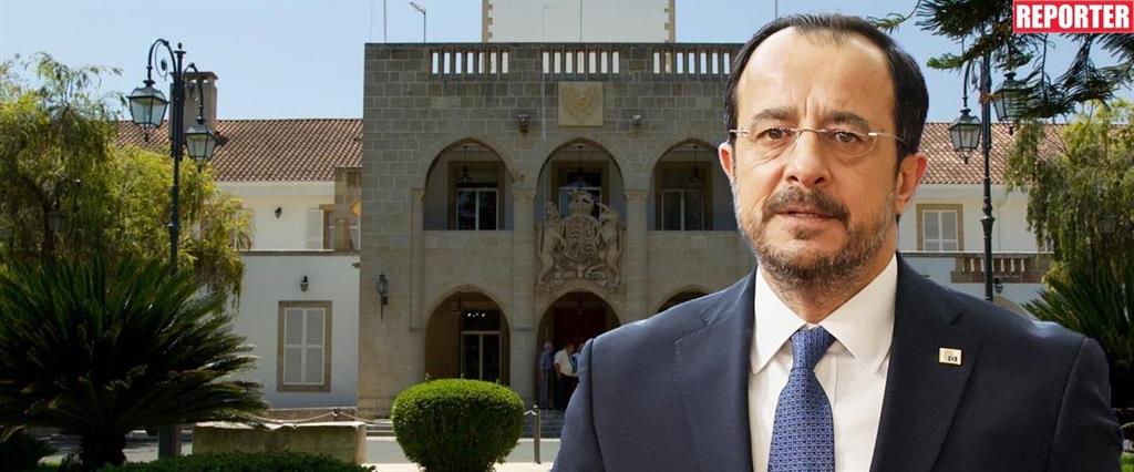 &Alpha;&nu;&alpha;&sigma;&chi;&eta;&mu;&alpha;&tau;&iota;&sigma;&mu;ό &alpha;&nu;&alpha;&kappa;&omicron;ί&nu;&omega;&sigma;&epsilon; &omicron; &Nu;ί&kappa;&omicron;&sigmaf; &Chi;&rho;&iota;&sigma;&tau;&omicron;&delta;&omicron;&upsilon;&lambda;ί&delta;&eta;&sigmaf; - &Epsilon;&upsilon;&alpha;&nu;&theta;ί&alpha; &Tau;&sigma;&omicron;&lambda;ά&kappa;&eta; &sigma;&tau;&omicron; &Upsilon;&pi;&omicron;&upsilon;&rho;&gamma;&epsilon;ί&omicron; &Mu;&epsilon;&tau;&alpha;&phi;&omicron;&rho;ώ&nu;, &Chi;&rho;ί&sigma;&tau;&omicron;&sigmaf; &Sigma;&epsilon;&nu;έ&kappa;&eta;&sigmaf; &sigma;&tau;&omicron; &Gamma;&epsilon;&omega;&rho;&gamma;ί&alpha;&sigmaf;