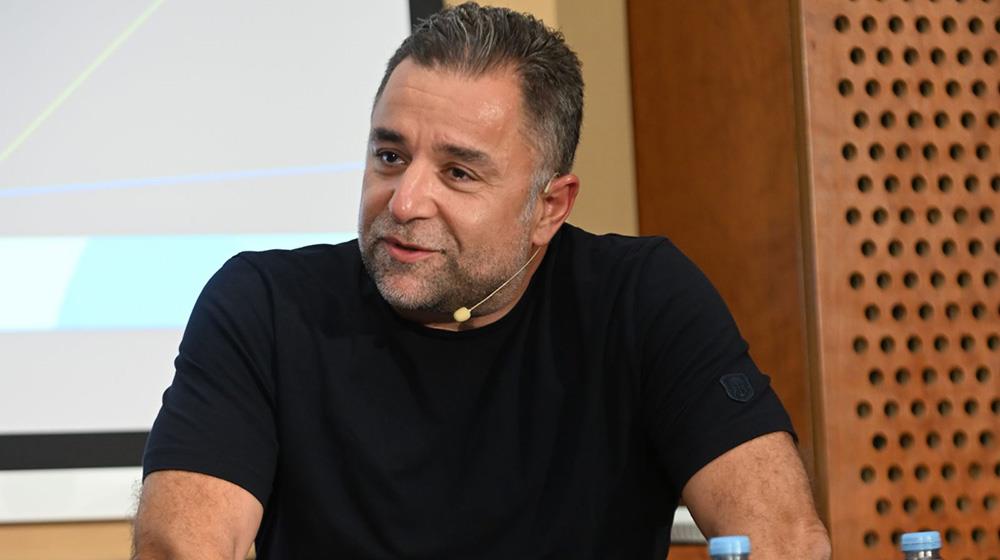 5607166132581321 pavlos kyriakou