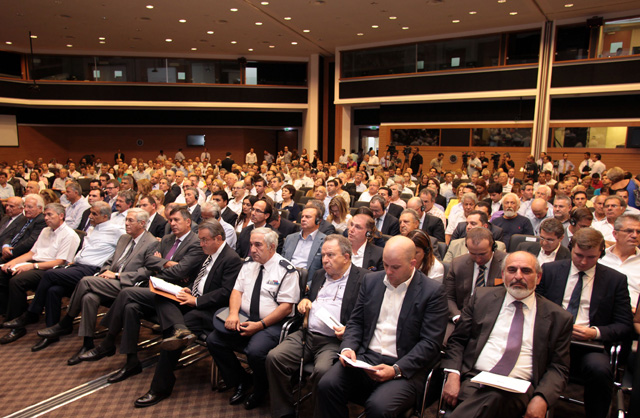 abf495e6-7e45-447f-bfc8-1891390234c4.jpg