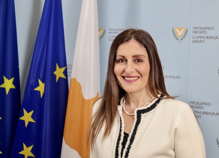 Glyki Chatzimanoli