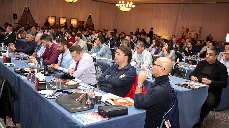 c944fbed-265d-4133-8e52-3b9075b1cb1f.jpg