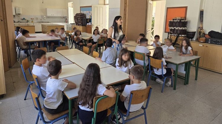 ΝΕΑΠΟΛΙΣ