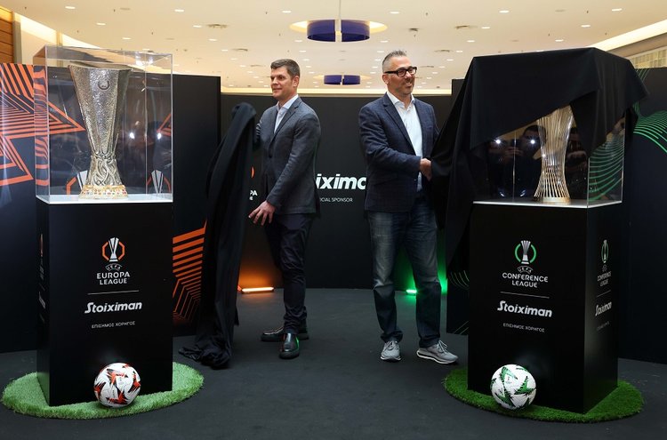 Η Stoiximan έφερε στο Mall of Cyprus τα τρόπαια του UEFA Europa League και του UEFA Conference League