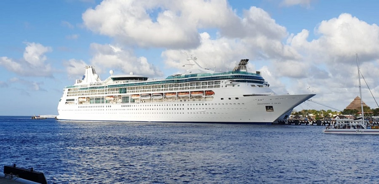 360263_2200-rhapsody-of-the-seas.jpg