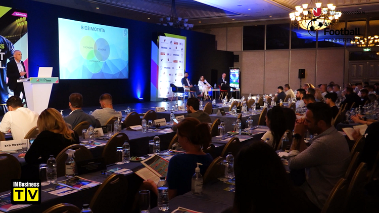 361648_4-football-conference-video.jpg