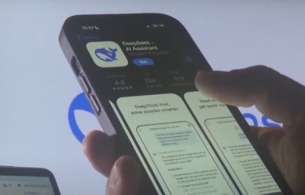 Νότια Κορέα: Απέσυρε το chatbox R1 της DeepSeek από τα διαδικτυακά App stores