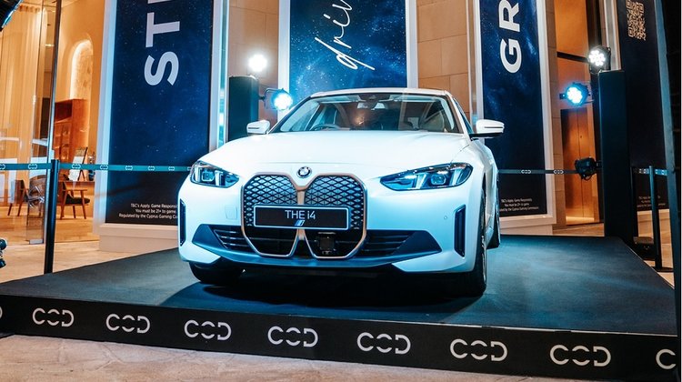 City of Dreams Mediterranean: Γιόρτασε τη δεύτερη επέτειό του δωρίζοντας μία BMW i4 eDrive40 Gran Coupe