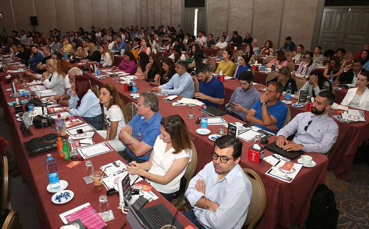 e31065fe-cbb8-4f47-95fe-44212aaace7b.jpg