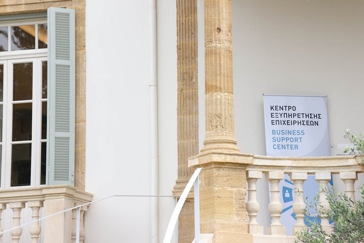 Χαιρετίζει τη λειτουργία του Κέντρου Εξυπηρέτησης Επιχειρήσεων το ΚΕΒΕ-Οι επενδυτές χρειάζονται σταθερό πλαίσιο