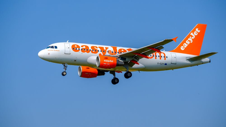 359876_easyjet.jpg