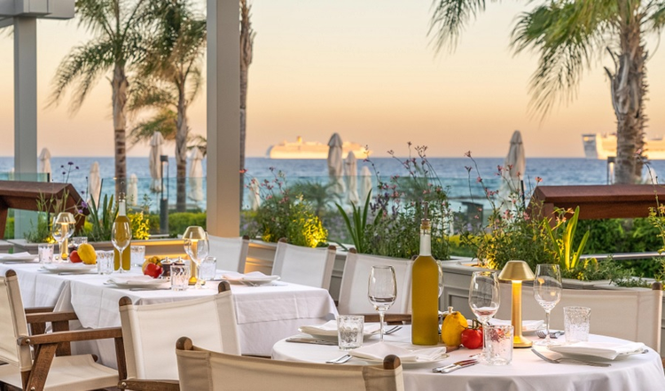 362017_lpm-restaurant-bar-parklane.jpg