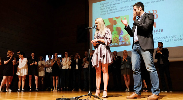 047ab328-4423-4d8c-9f18-d37f76ac470f.jpg