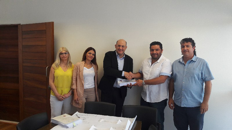 c21be5f3-310d-4288-ac71-a3dcbf450615.jpg