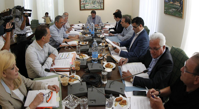 9ec5eaed-82b9-492f-84cd-0dbd644fb67e.jpg