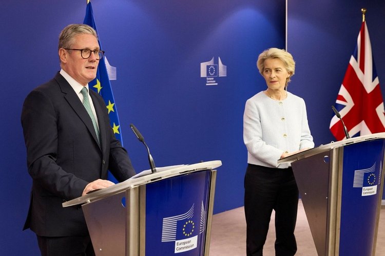 Πρώτη συμφωνία επαναπροσέγγισης μετά το Brexit...Τι προβλέπει το deal Ευρωπαϊκής Ένωσης-Βρετανίας