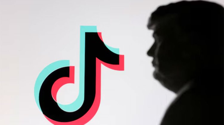 Τραμπ: Η Microsoft συζητά απόκτηση του TikTok-Μεγάλο ενδιαφέρον από εταιρείες για εξαγορά