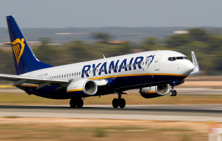 360137_ryanair-10.jpg