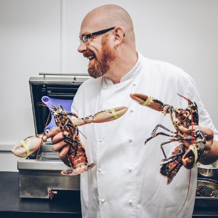 Simon Hulstone photos (5)