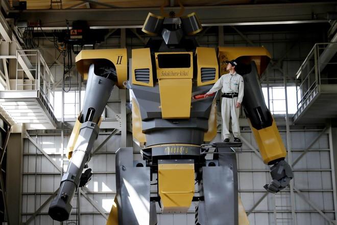 ROBOT