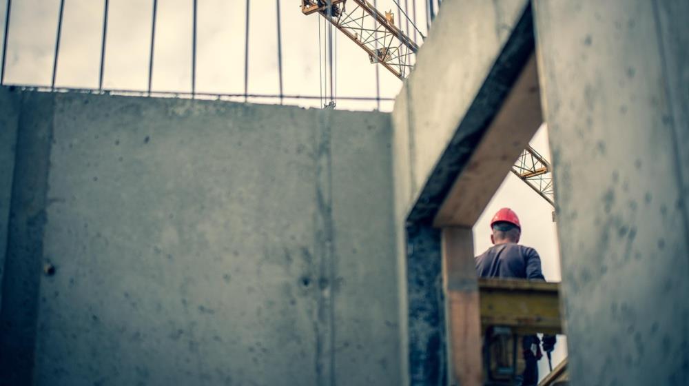 EU production in construction drops on a monthly basis, increases on an annual basis