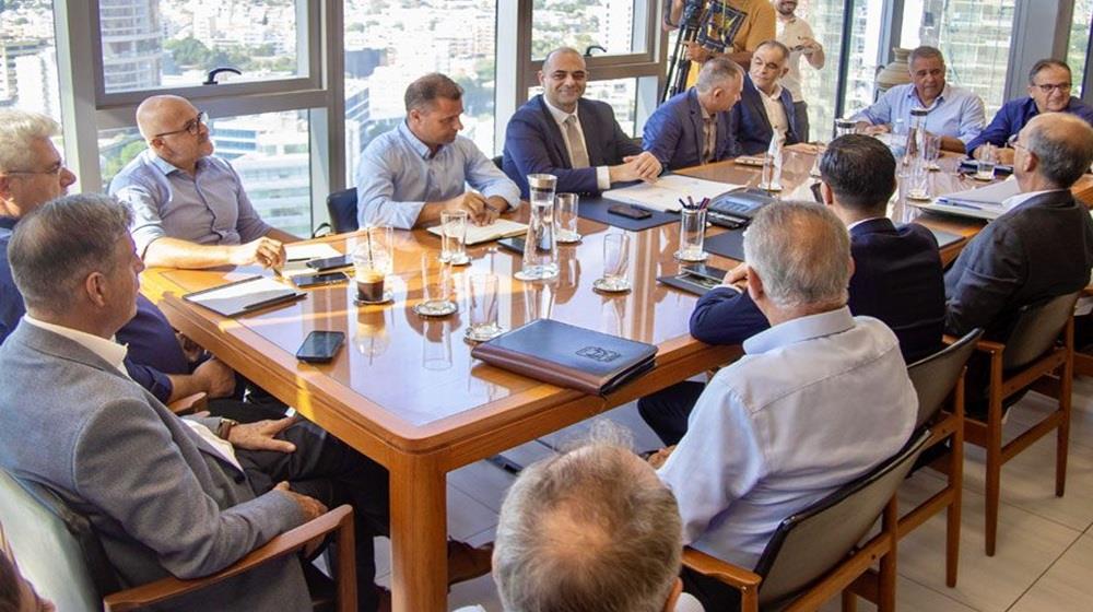 Η αδιαλλαξία των συντεχνιών για την ΑΤΑ, το... φιλί ζωής στη διαδικασία και ο καβγάς για ένα θεσμό που στις πλείστες χώρες καταργήθηκε