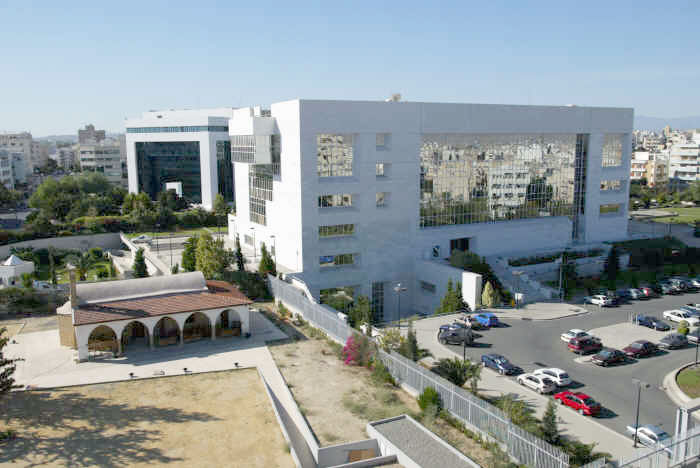 fdc0ef9e-13b4-4213-8ad6-e6d4e840aede.jpg