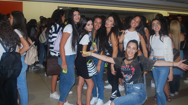 9b996335-b8f0-4bc0-98a7-bffe9da5afd4.jpg