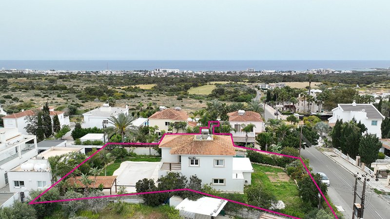 1. Paralimni