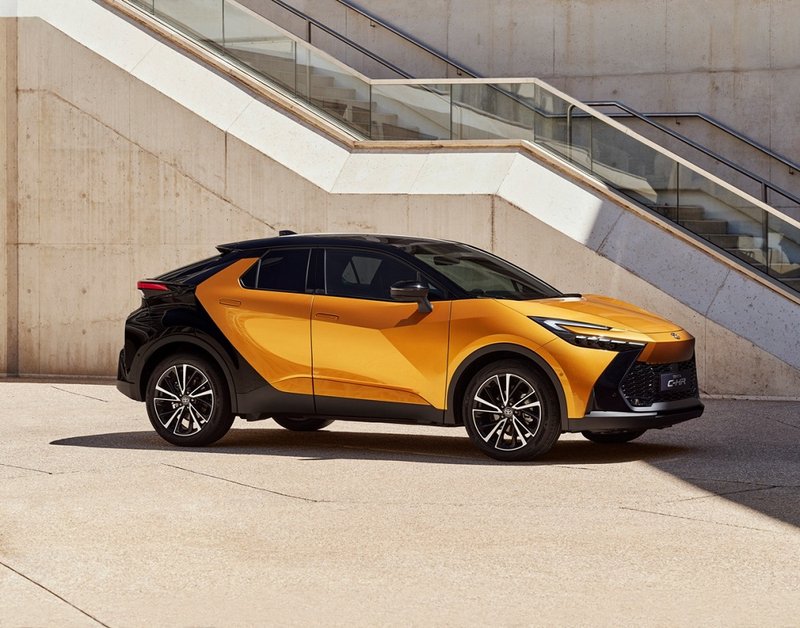 TOYOTA C-HR -2