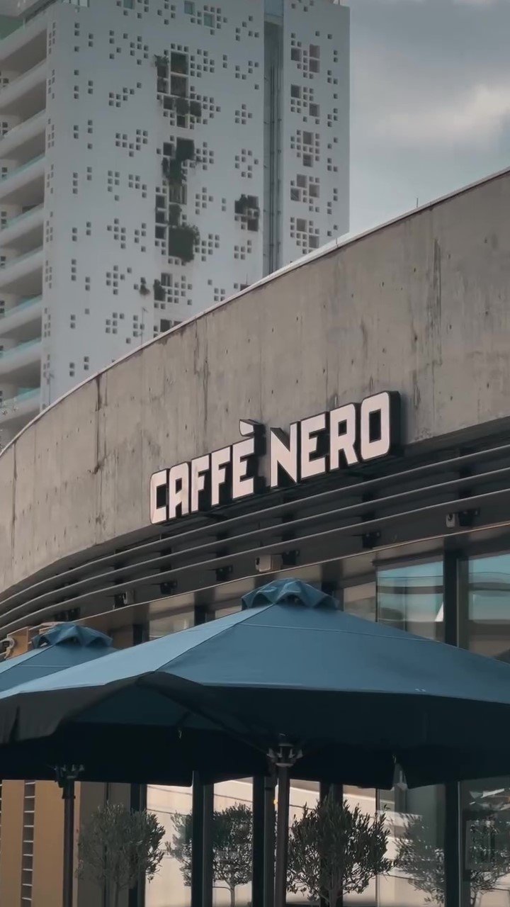 caffeneroplateiaeleftherias5