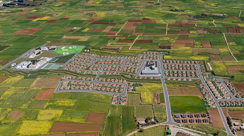komitisecovillage2