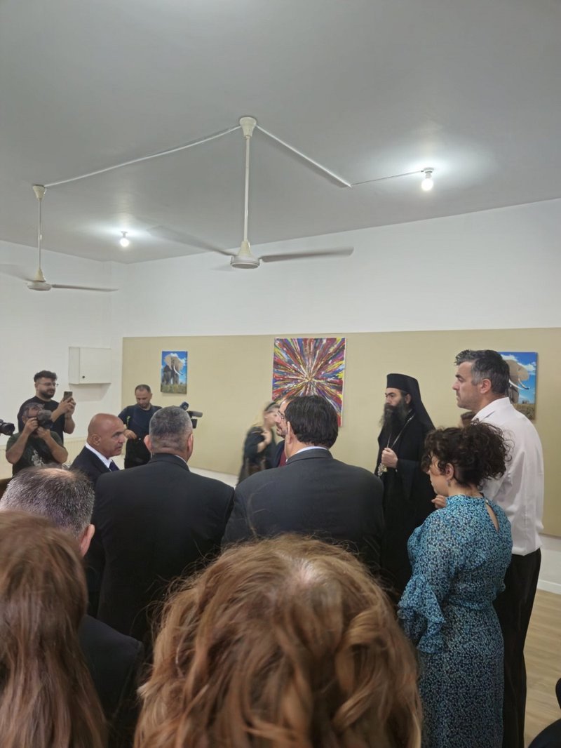ΕΓΚΑΙΝΙΑ (2)