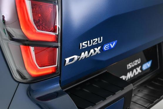 the-new-isuzu-d-max-ev-5-1_w555
