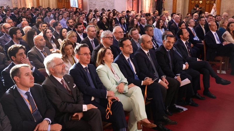 ΚΟΣΜΟΣ PIO 4