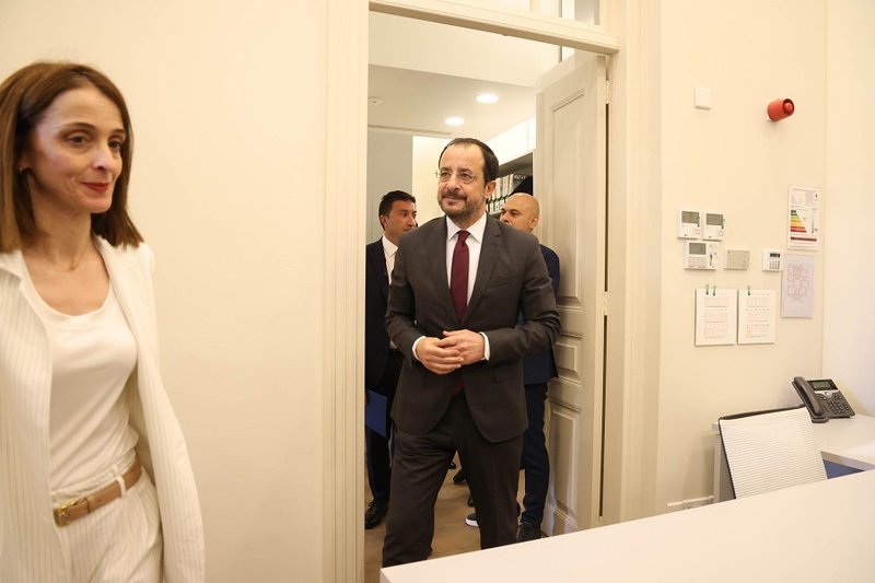 ΚΕΝΤΡΟ ΕΞΥΠΗΡΕΤΗΣΗΣ ΕΠΙΧΕΙΡΗΣΕΩΝ 19