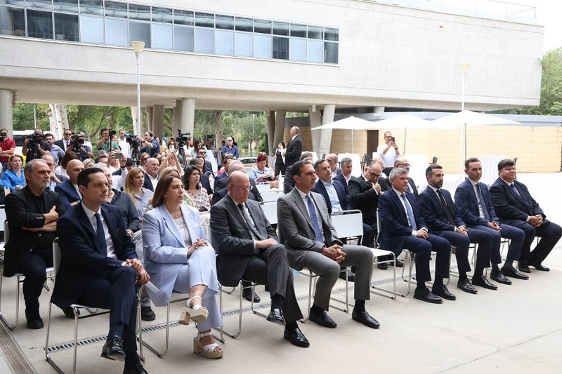ΚΕΝΤΡΟ ΕΞΥΠΗΡΕΤΗΣΗΣ ΕΠΙΧΕΙΡΗΣΕΩΝ 20