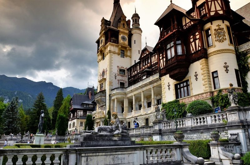 Peles_Castle