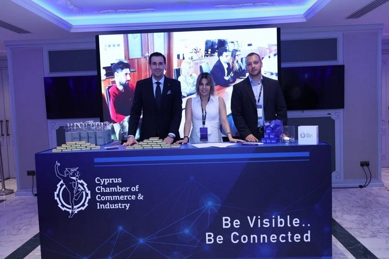 INVESTOPIA