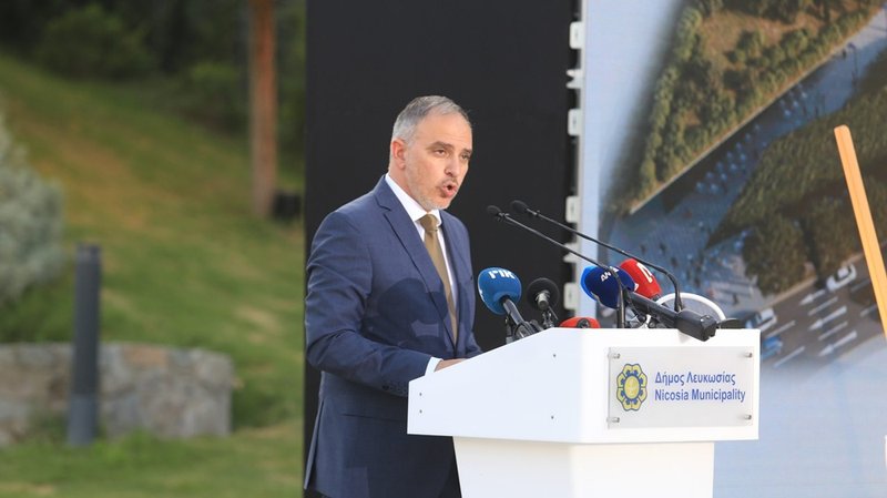 ΧΑΡΑΛΑΜΠΟΣ ΠΡΟΥΝΤΖΟΣ
