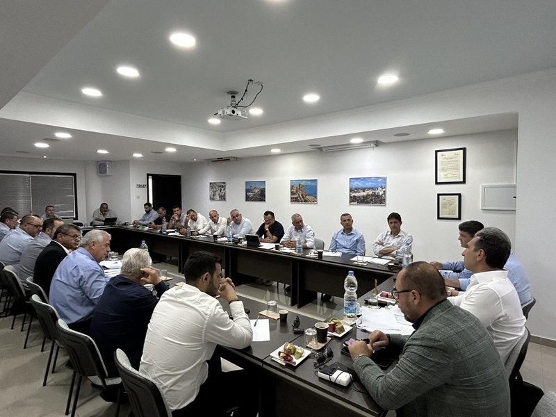 Συνάντηση του ΕΒΕ Αμμοχώστου με τον Υπουργό Εσωτερικών (3)