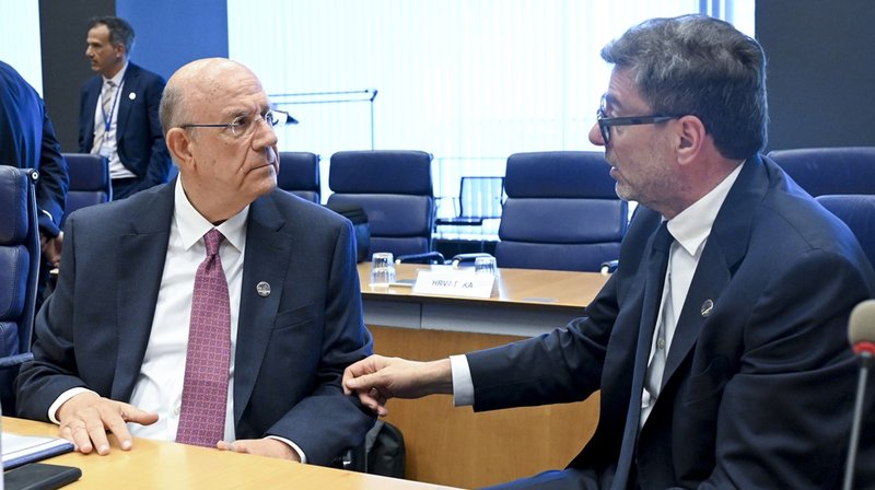 ΚΕΡΑΥΝΟΣ ECOFIN 4