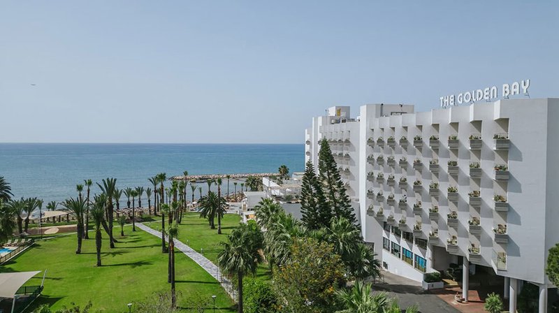 GOLDEN-BAY-BEACH-HOTEL3