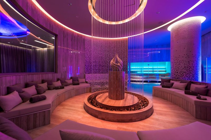 05. Coral Spa