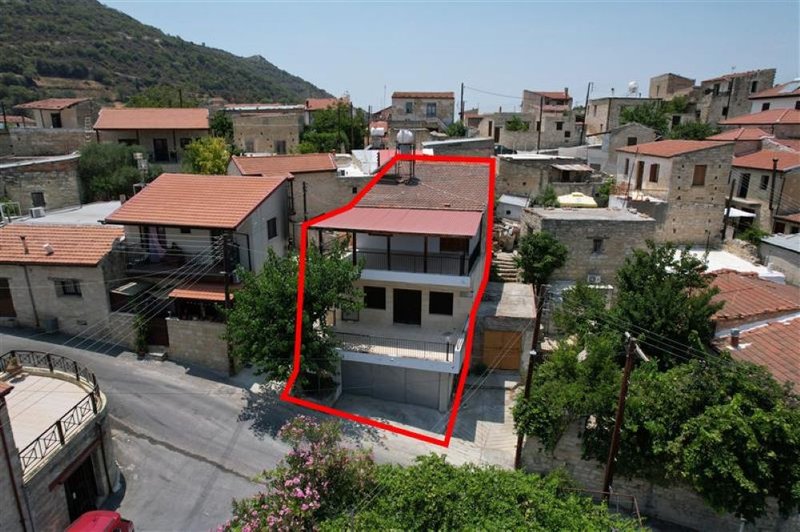 Διώροφη κατοικία στην Δωρά, Λεμεσός – Επιφυλασσόμενη Τιμή €135.000