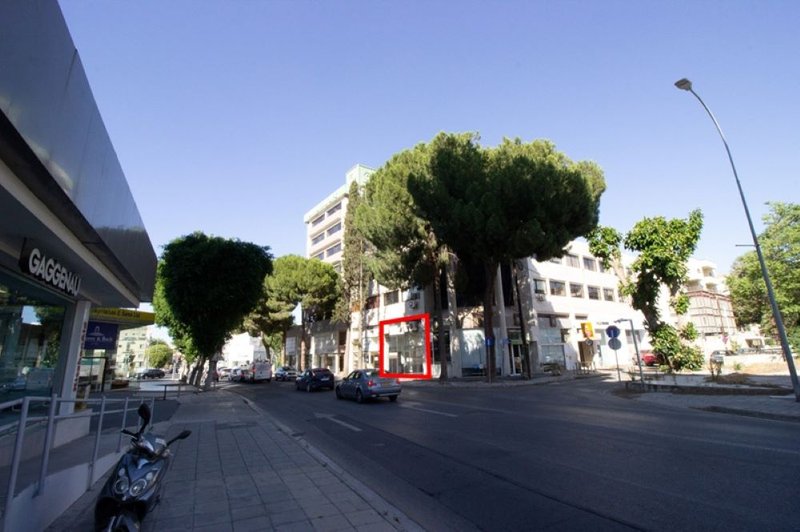 Κατάστημα στους Αγίους Ομολογητές, Λευκωσία – Επιφυλασσόμενη Τιμή €165.000